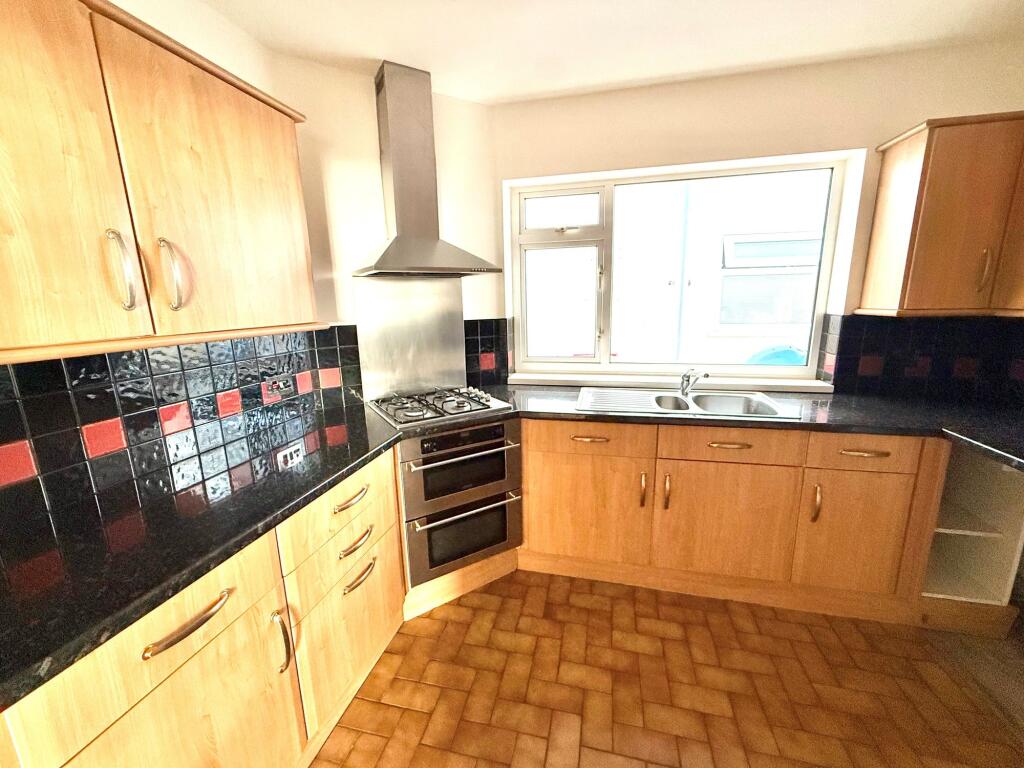 House in Torquay, Torbay - View 5