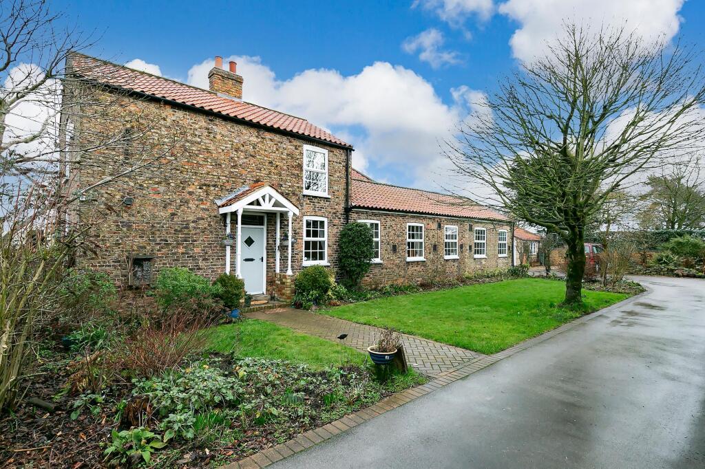Main image of property: The Old School House, Holme on Spalding Moor, York, YO43 4DR