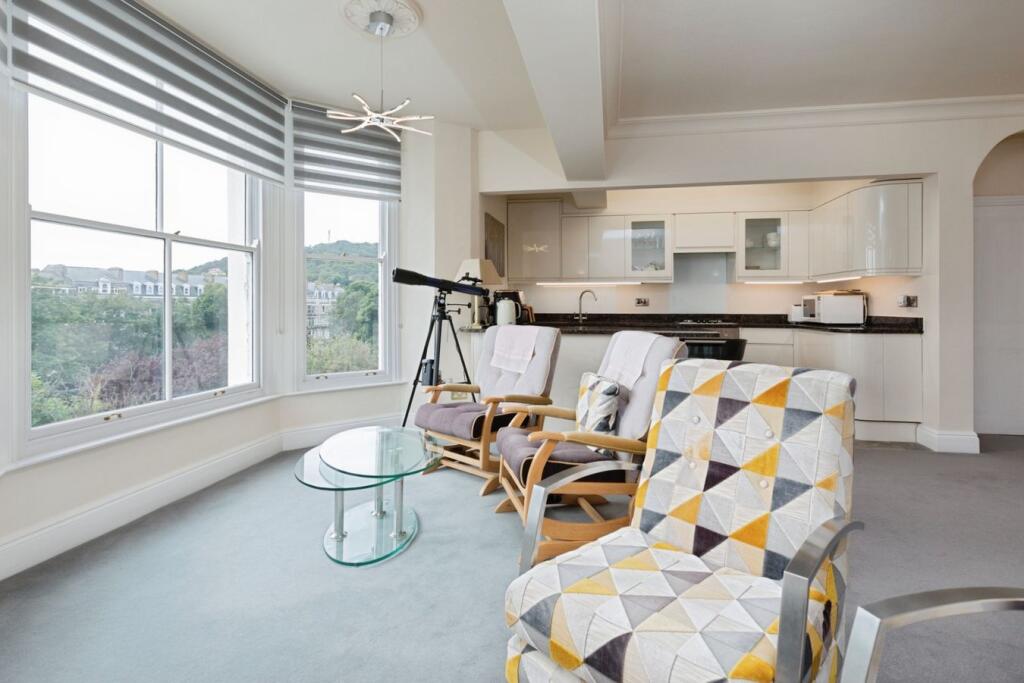 Apartment in York - View 5