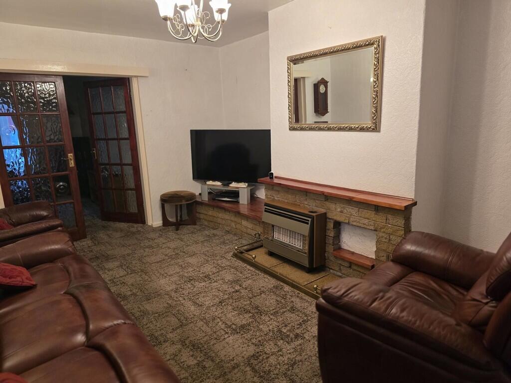 Gibbon Drive, Lostock Gralam, Northwich photo 2