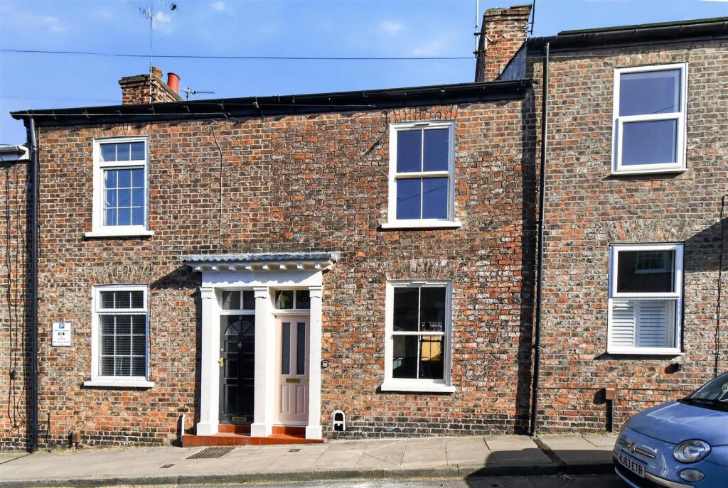 Main image of property: Buckingham Street, York
