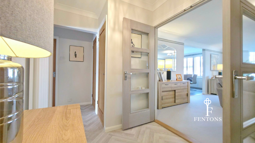 Apartment in Tendring, Frinton and Walton - View 5