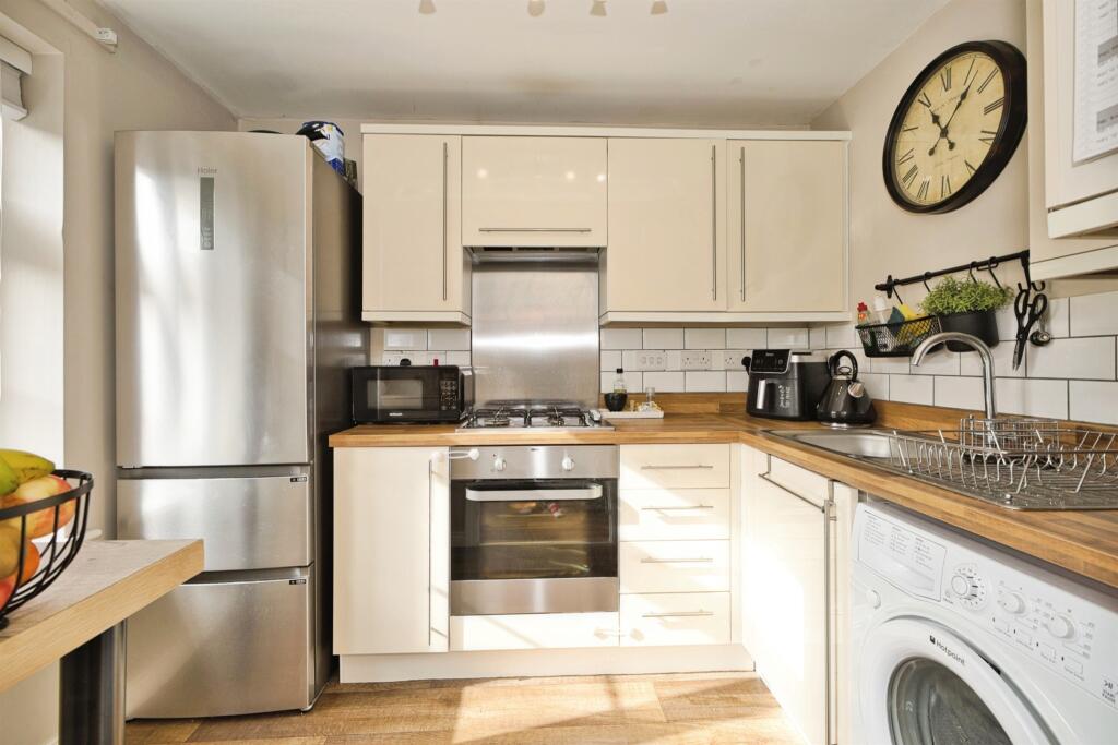 Additional image 2 of Compton Close, Glastonbury