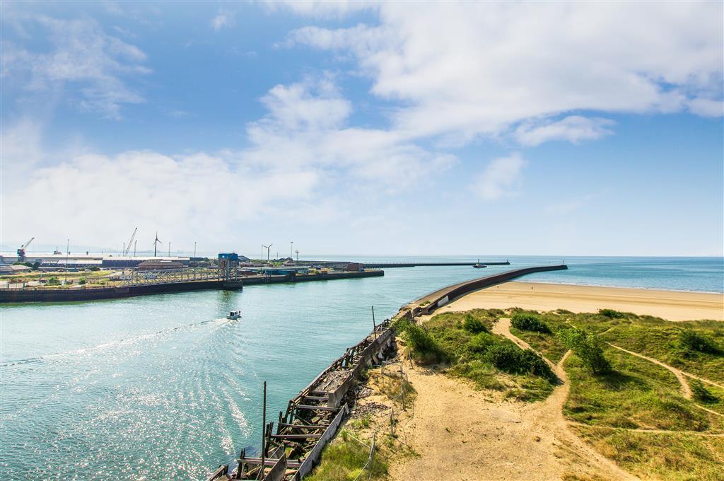 Main image of property: Aurora, Trawler Road 