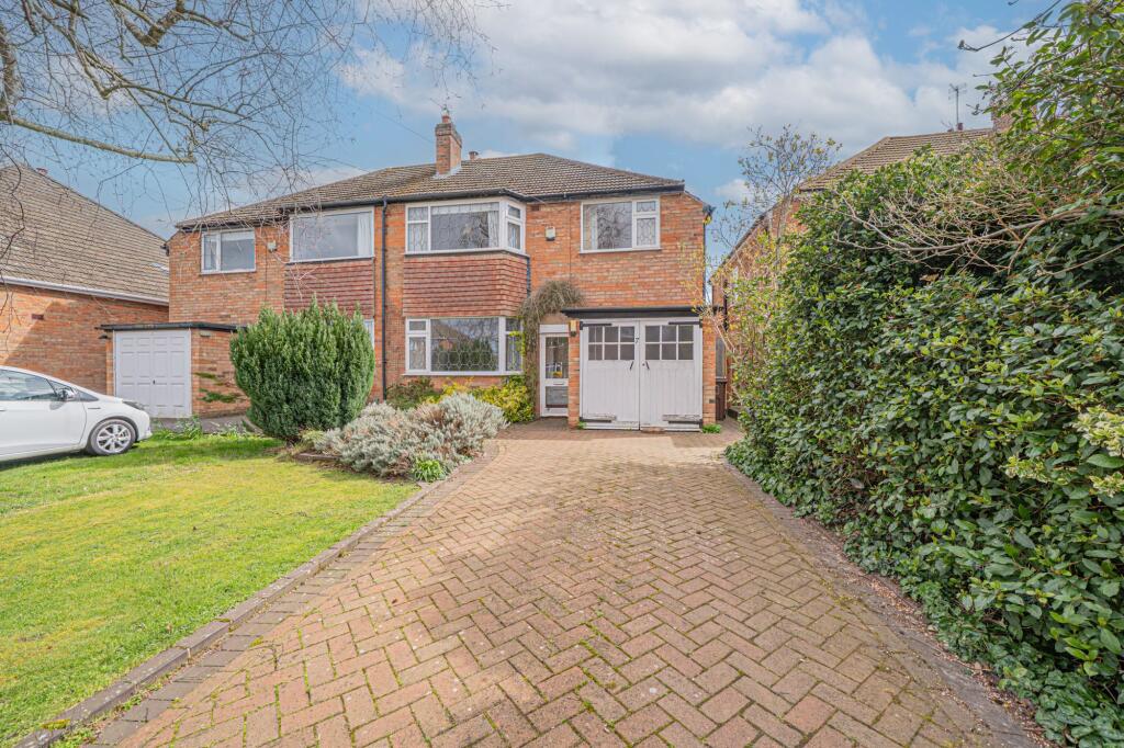 Newbold Close, Bentley Heath, B93