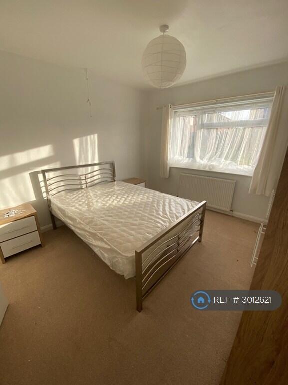 Apartment in Preston - More