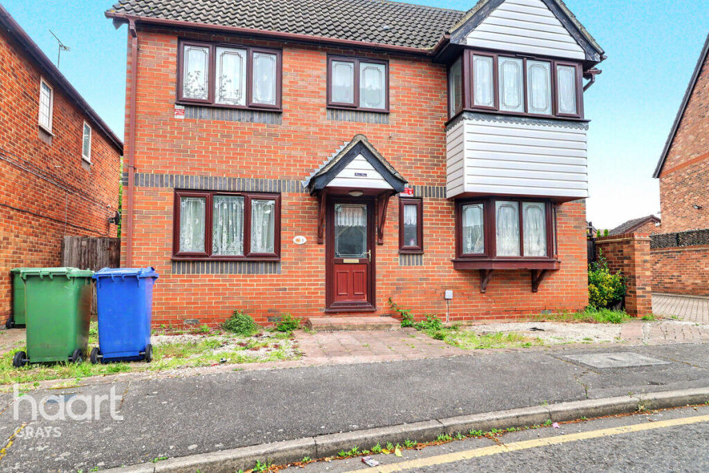 Main image of property: Astley, GRAYS