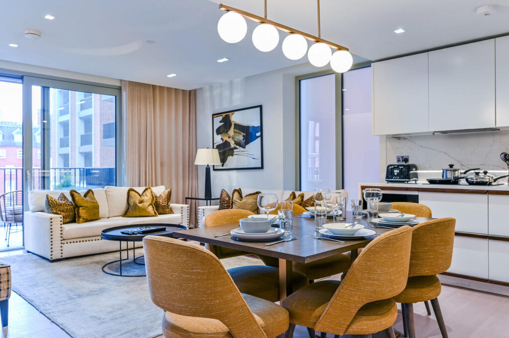 Apartment in London - View 3