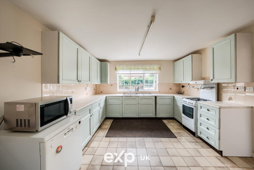 House in Birmingham - View 4
