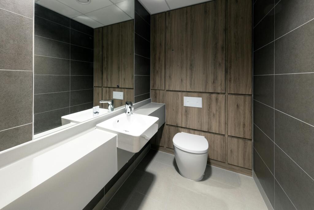 2025- Unit 690 - Stirling Road  - 225284.jpg