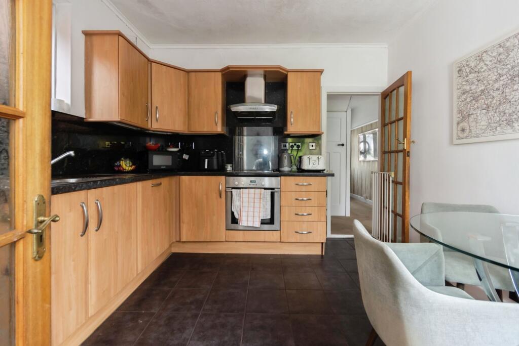 House in Solihull, Ulverley Green - View 5