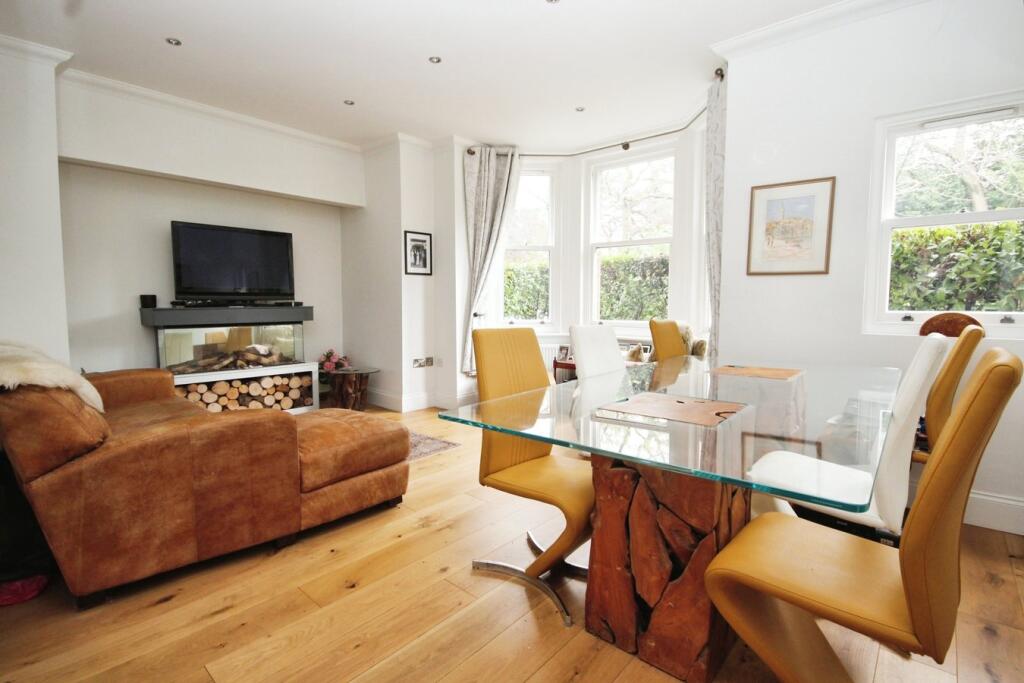 Talbot Avenue, TALBOT WOODS, BH3 photo 2