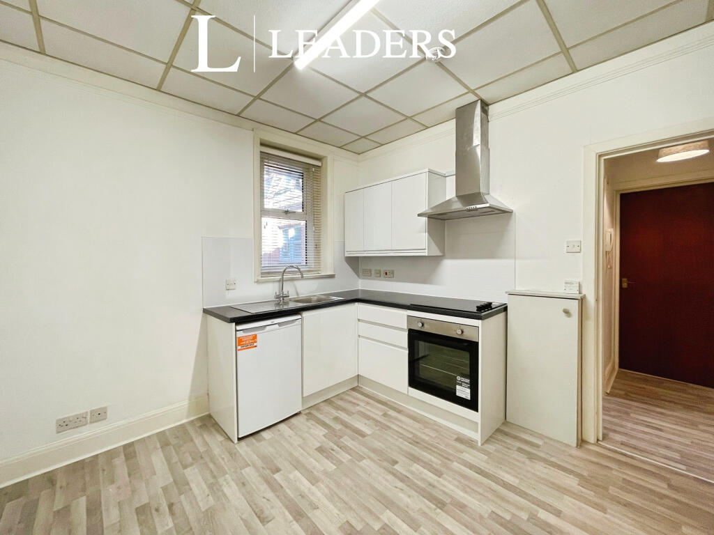 Main image of property: Carlton Grange, 28 Braidley Road, Bournemouth, BH2