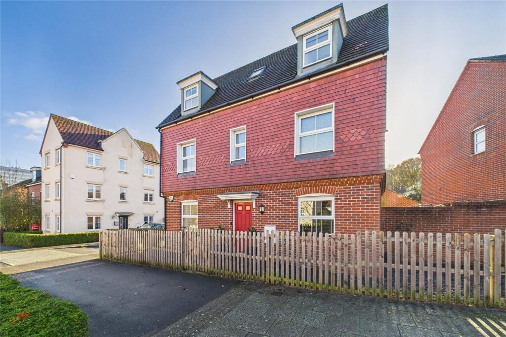 Main image of property: Harrier Way, Bracknell, Berkshire, RG12