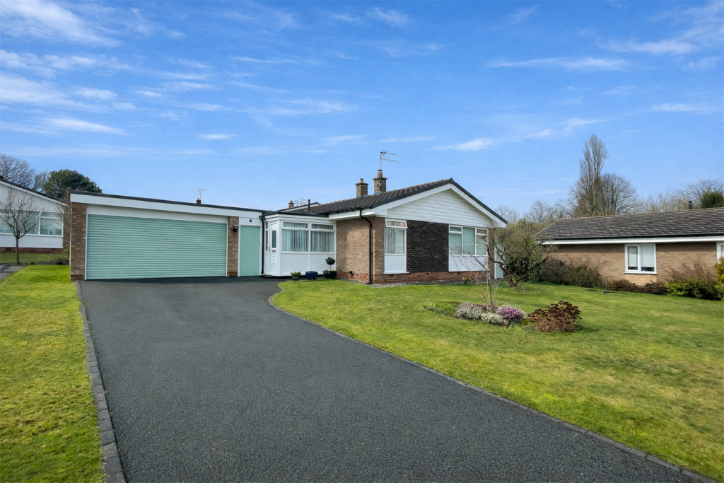 Main image of property: Yewlands Drive, Knutsford
