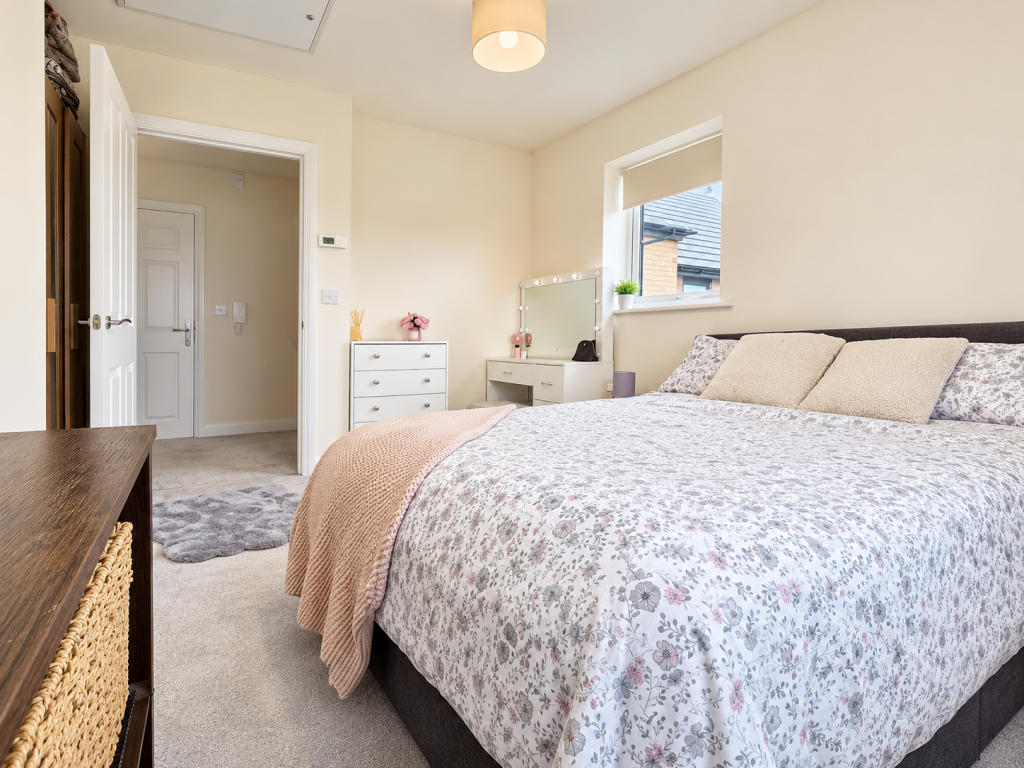 Clark Drive, Bristol, BS37 photo 4