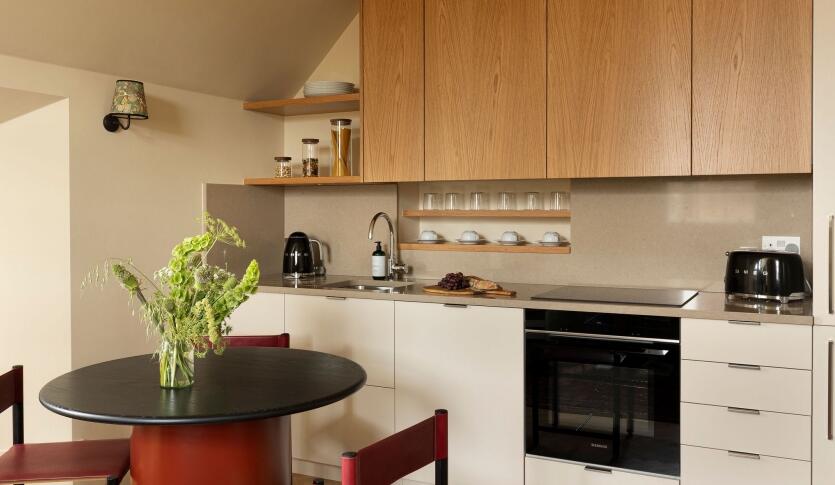Apartment in London - View 2