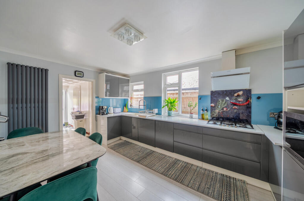House in Southampton, Bevois Valley, St Denys - View 2