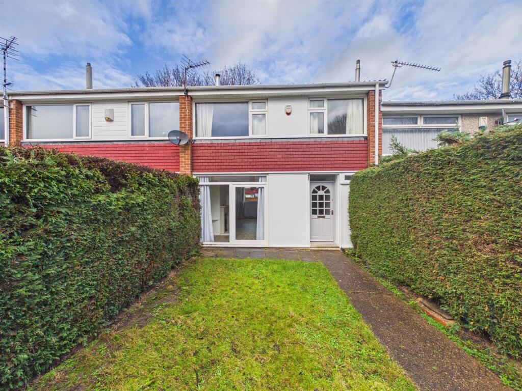 Main image of property: Glenlivet Gardens, Clifton, Nottingham