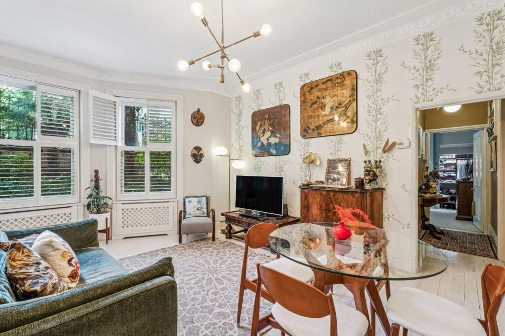 Main image of property: Richmond Mansions,
248-250 Old Brompton Road, SW5