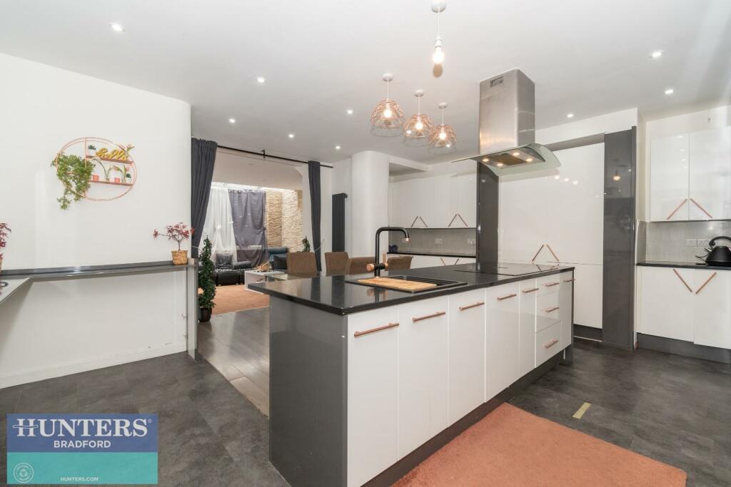 Additional image 3 of Woodview Terrace, Bradford, West Yorkshire, BD8 7AH