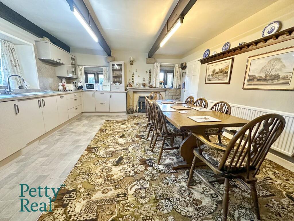 Lane Top, Winewall - More