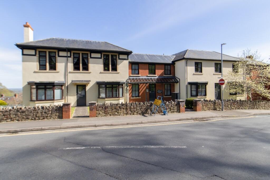 Main image of property: Scotland House, 2 Cowleigh Road, Malvern, Worcestershire, WR14 1QD