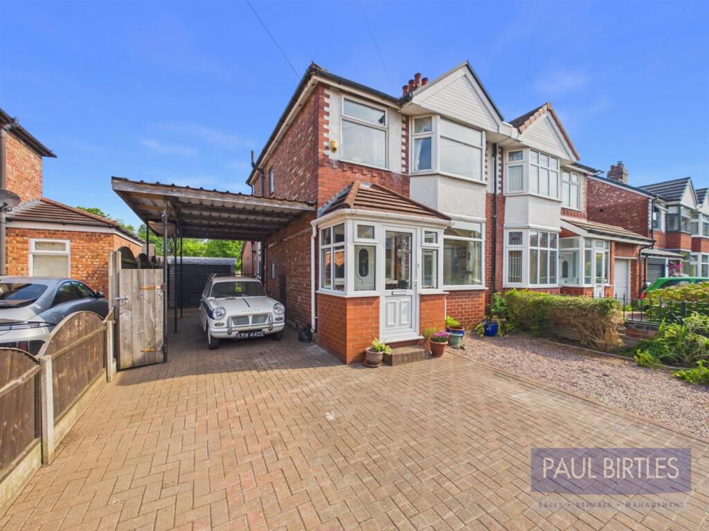 Main image of property: Royal Avenue, Urmston, Trafford, M41 9JW