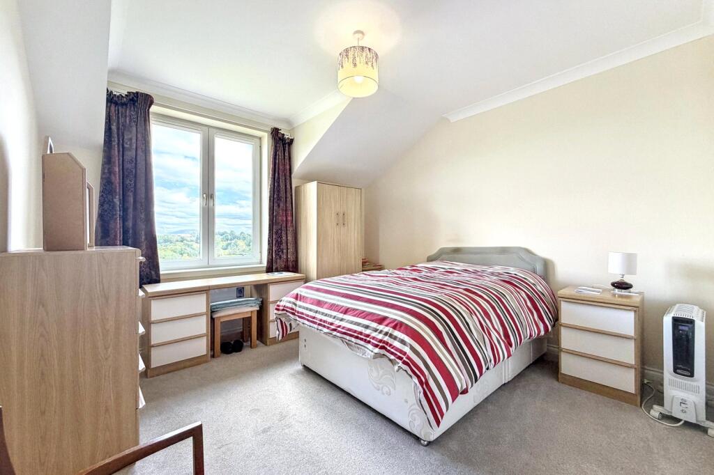 Apartment in Motherwell - View 5