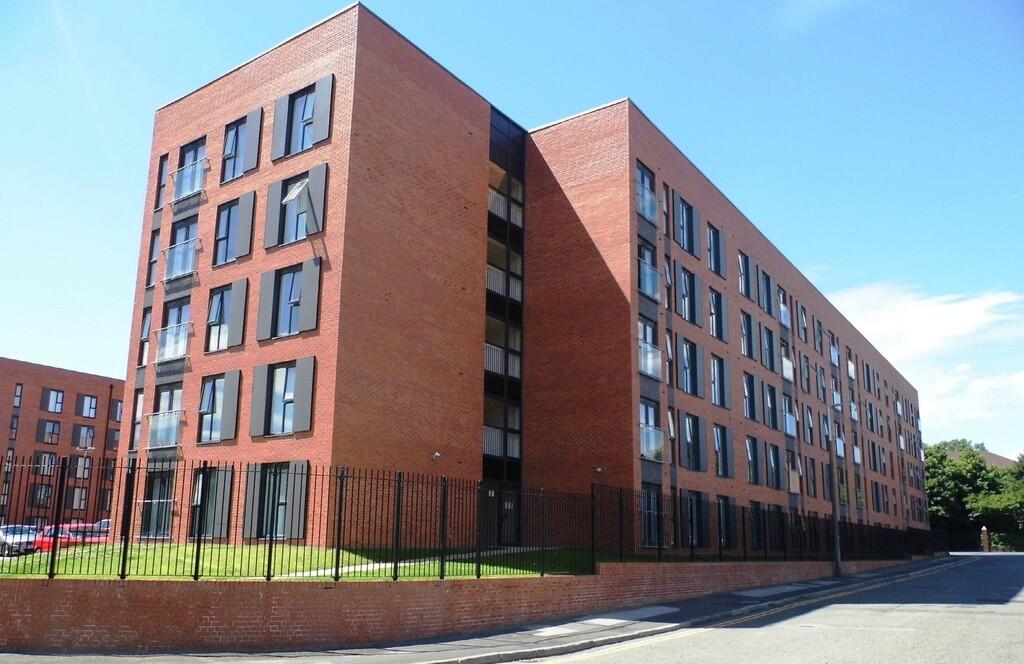 Apartment in Salford, Ordsall - View 2