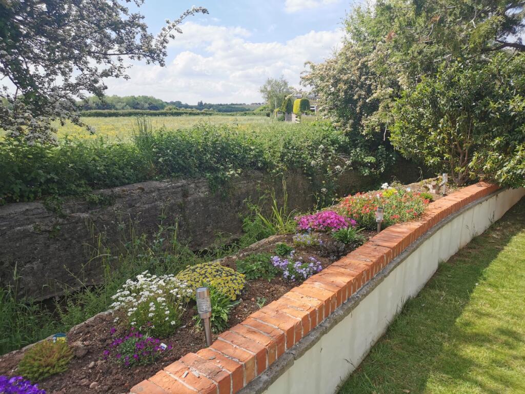 Additional image 23 of Wells