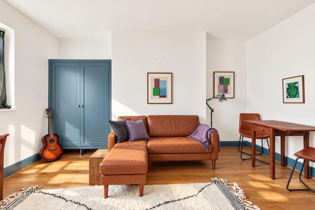 Main image of property: Clapham Road, London