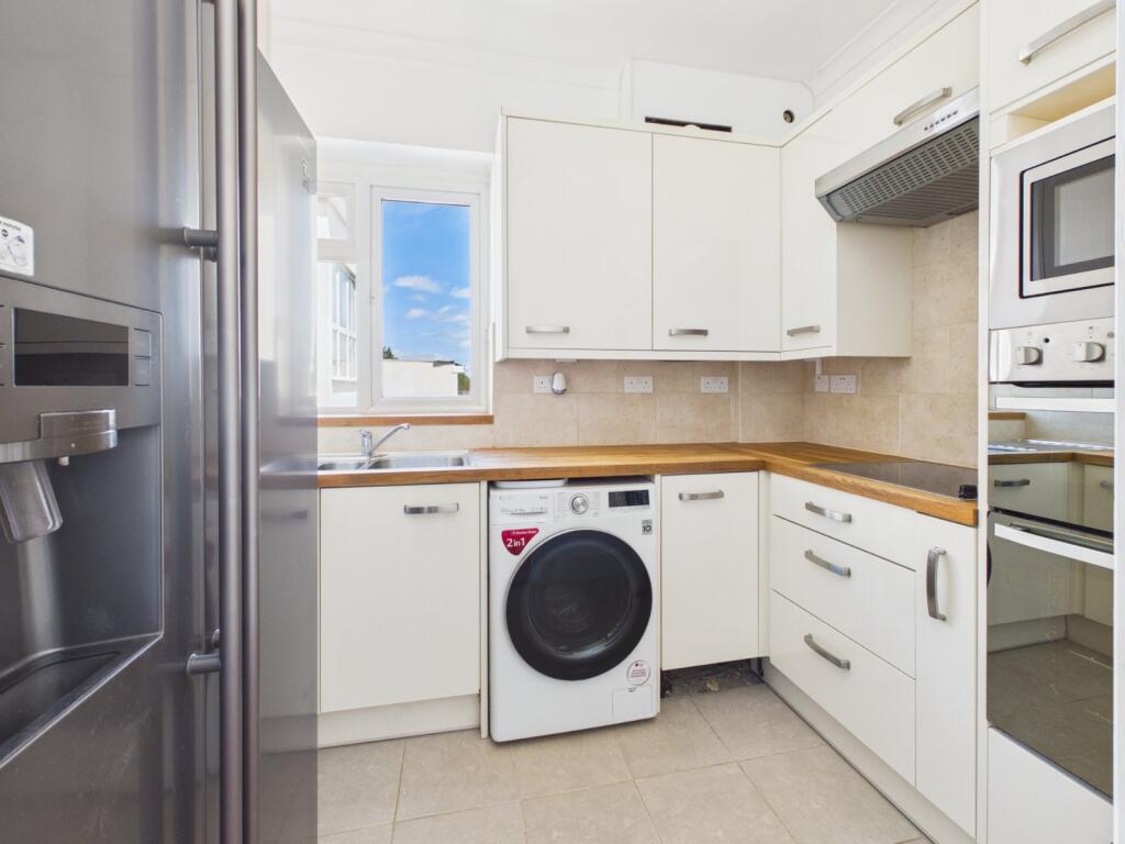 Main image of property: Station Road, Gerrards Cross, Buckinghamshire, SL9