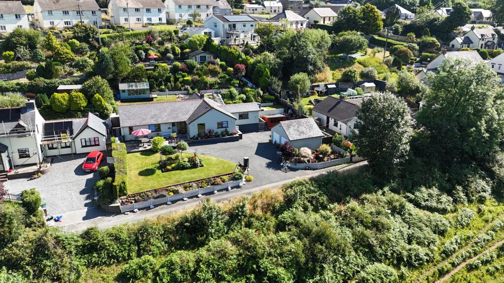 4-bed bungalow on Wolfscastle, Haverfordwest, SA62, £485,000