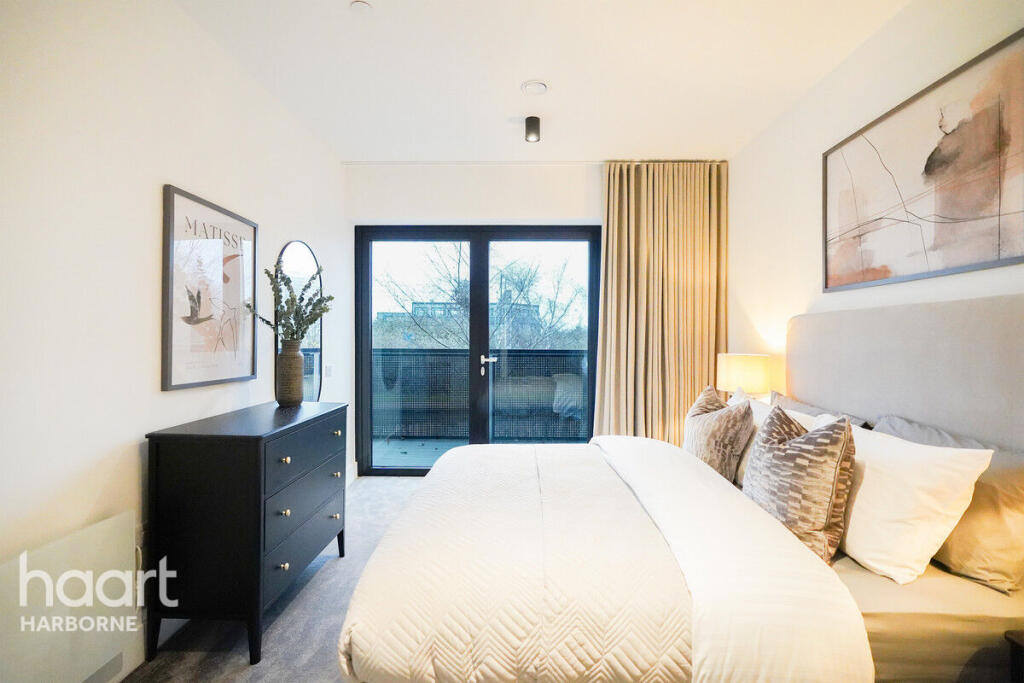 Additional image 10 of South Loop Green, Birmingham