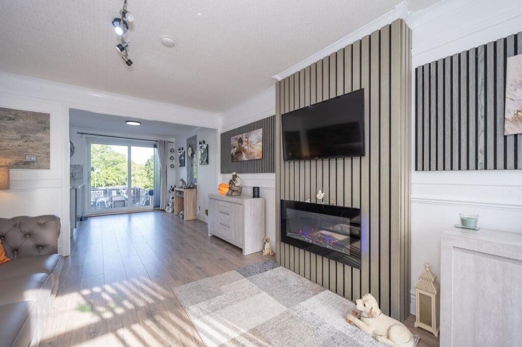 House in Uphall, West Lothian - More