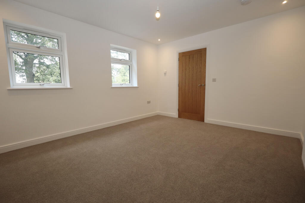 House in Bath - View 3