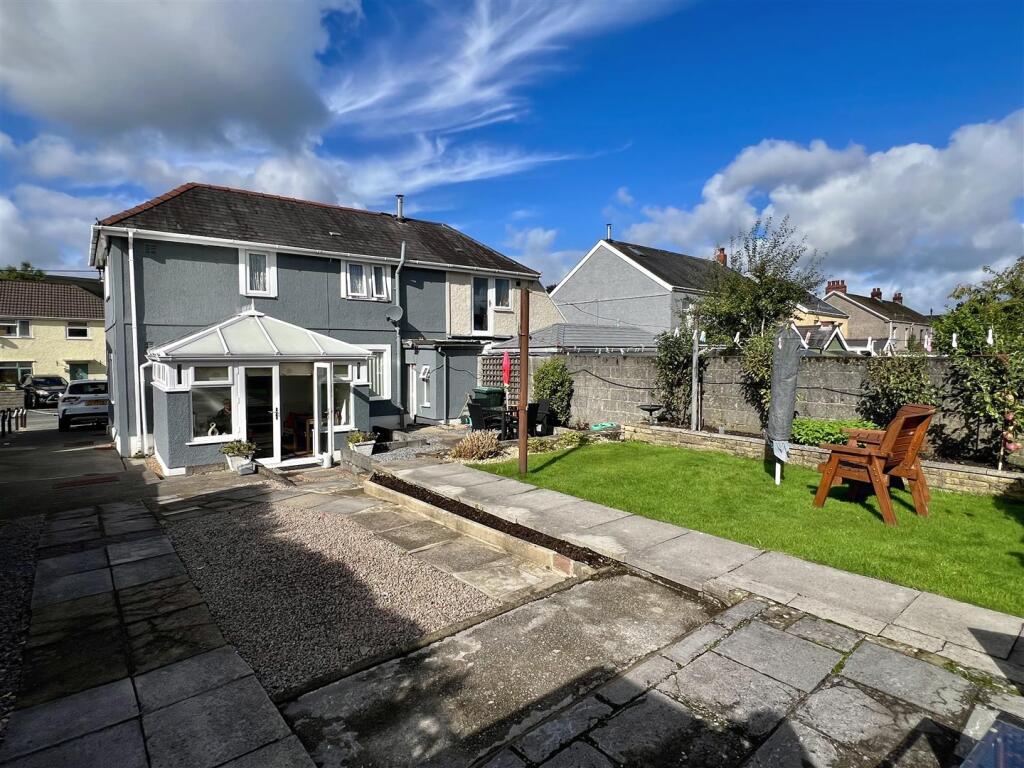House in Swansea - View 4