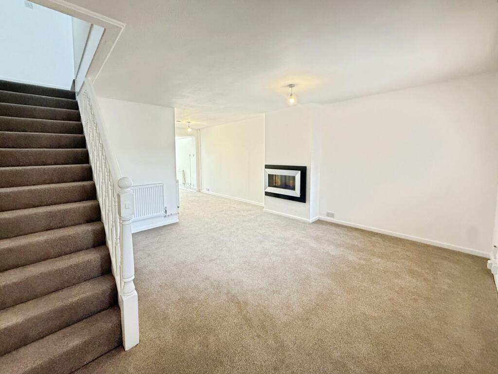 House in Basingstoke and Deane, Brookvale, Kings Furlong - View 2