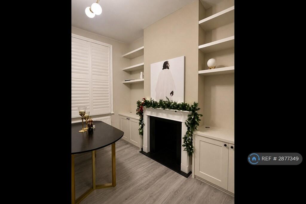 4 bedroom terraced house for rent