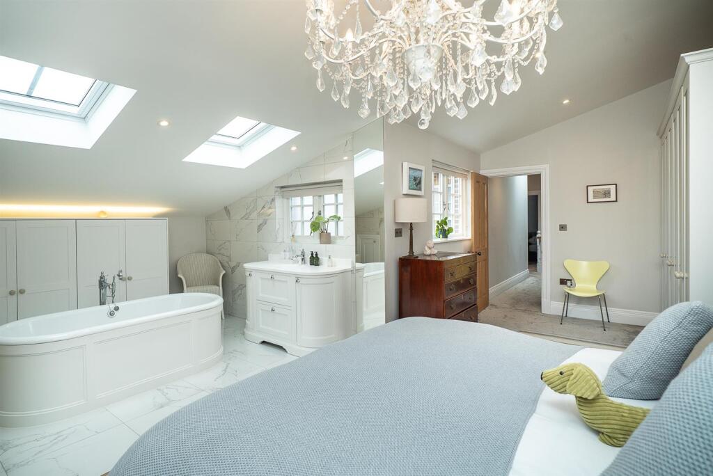 Additional image 4 of Queen Street, St. Albans