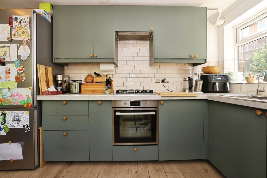 Apartment in Salisbury - View 5