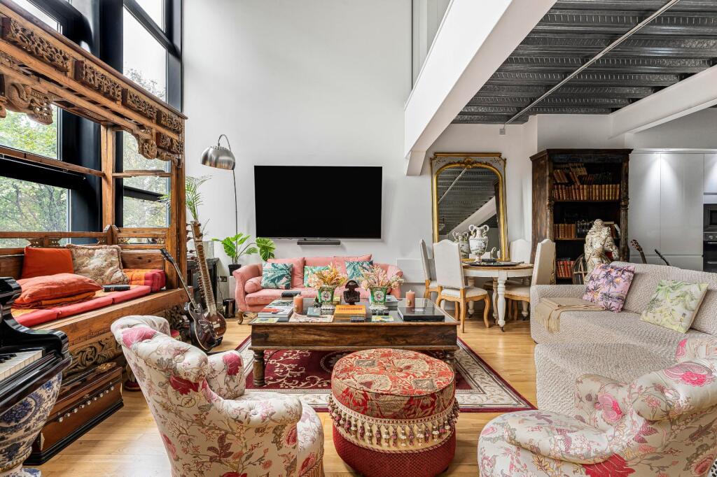 Apartment in London - View 5