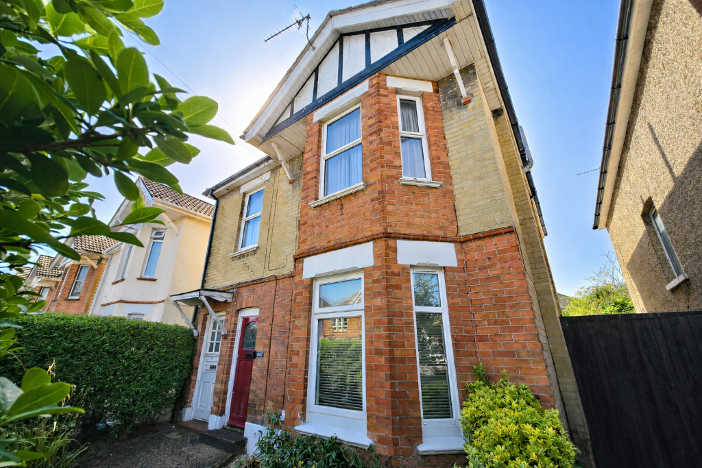 Main image of property: Alma Road, Bournemouth, Dorset, BH9