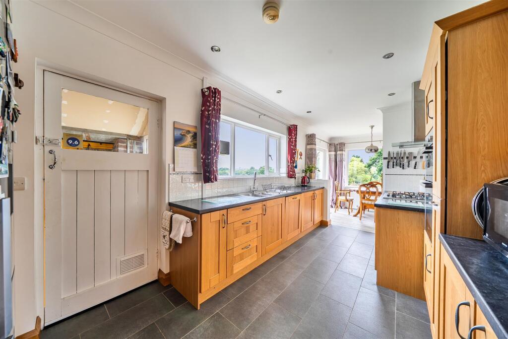 House in Swansea - View 5