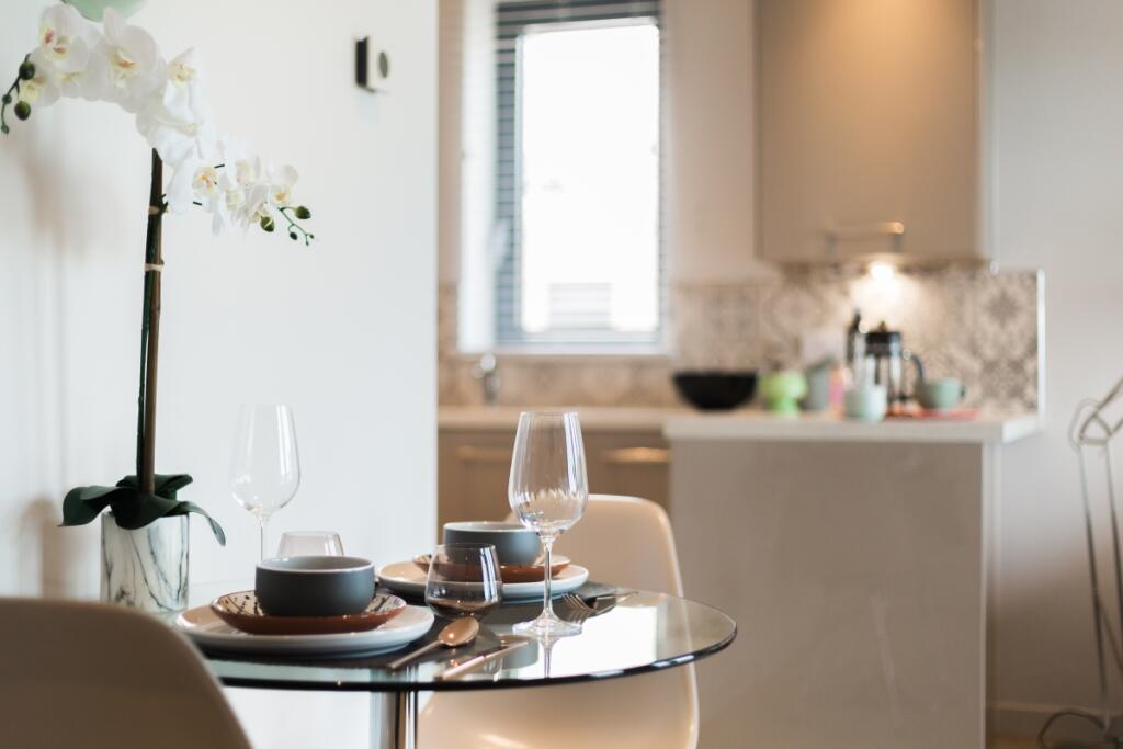 Apartment in Edinburgh - More