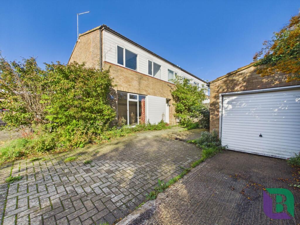 Main image of property: Broomfield, Stacey Bushes