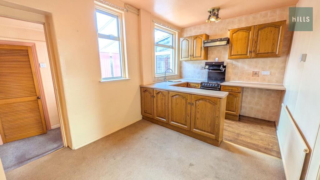 House in Worcester - View 4