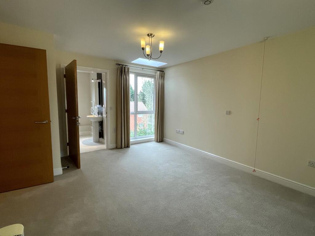 Main Street, Tiddington, Stratford-upon-Avon, CV37 photo 3