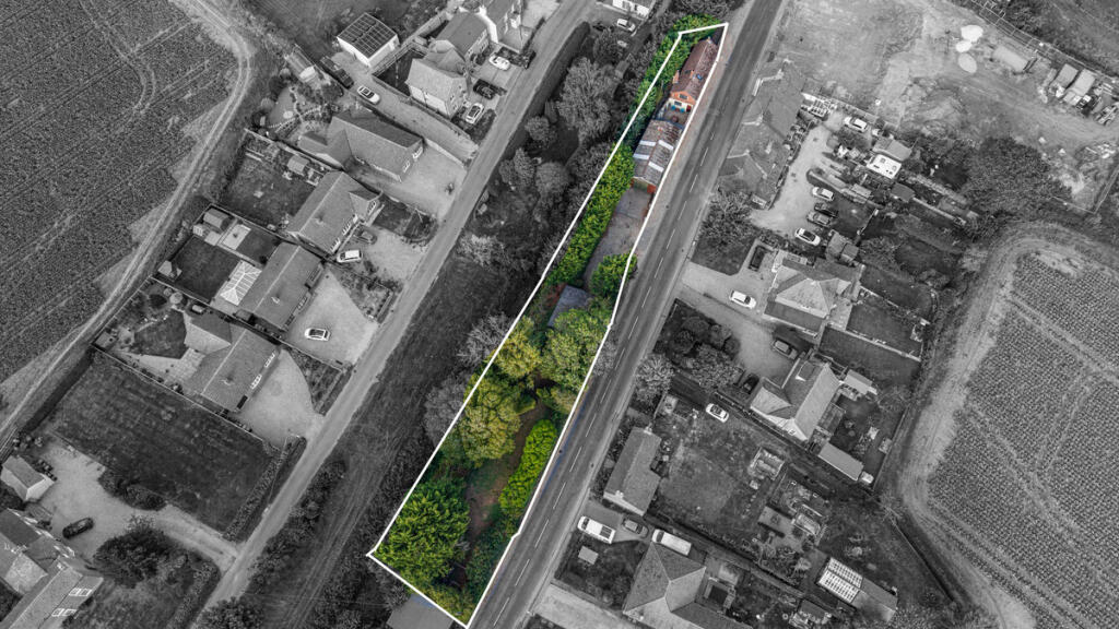Risegate Road, Spalding, PE11 photo 2